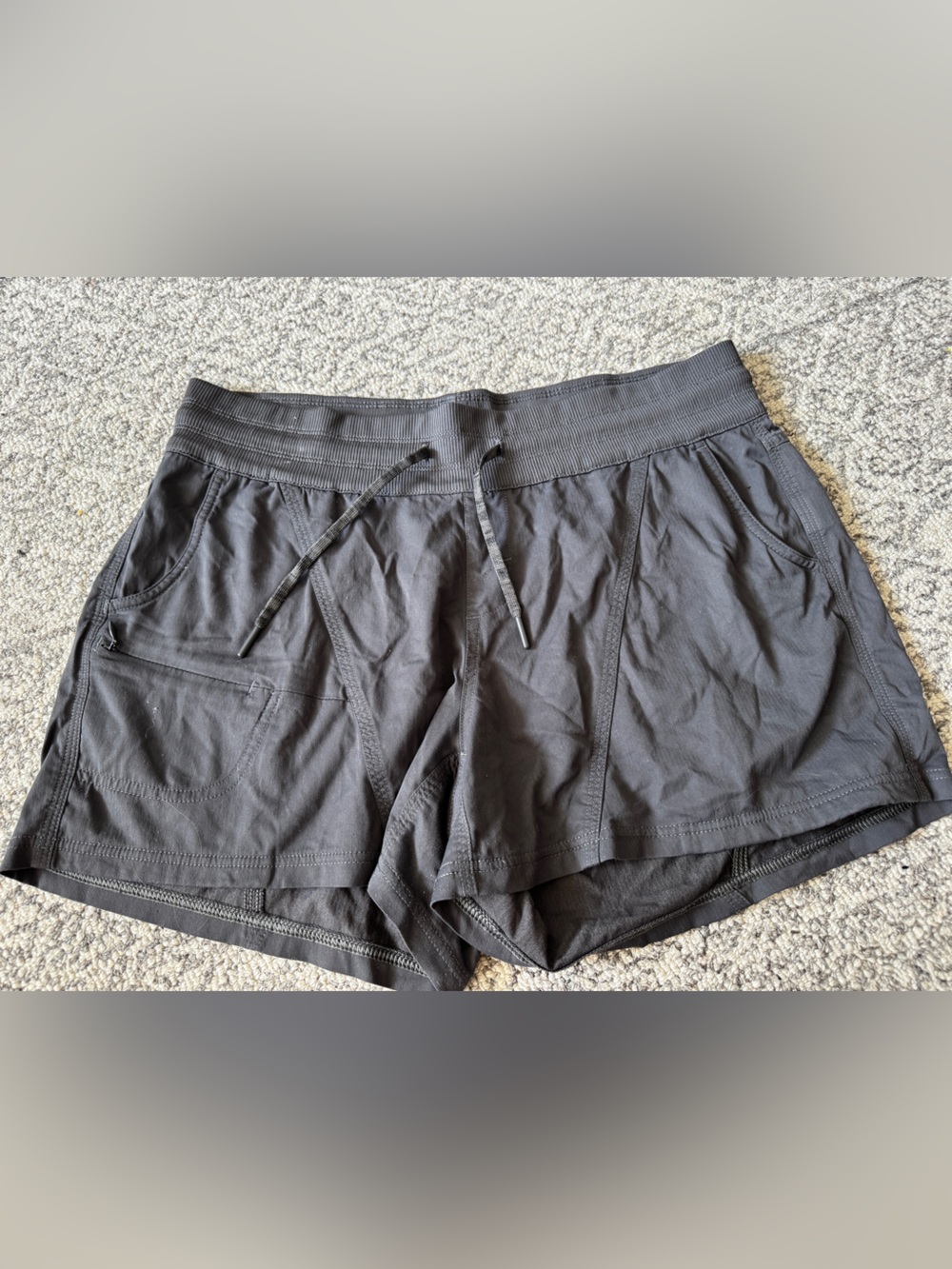 Women's gray Active Drawstring Shorts the north face large